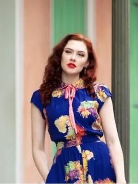 Trashy Diva Showgirl Royalty Sweetie Blouse 4